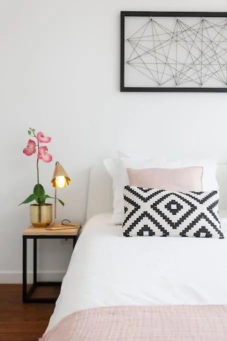 Lisbon Metro Apartment